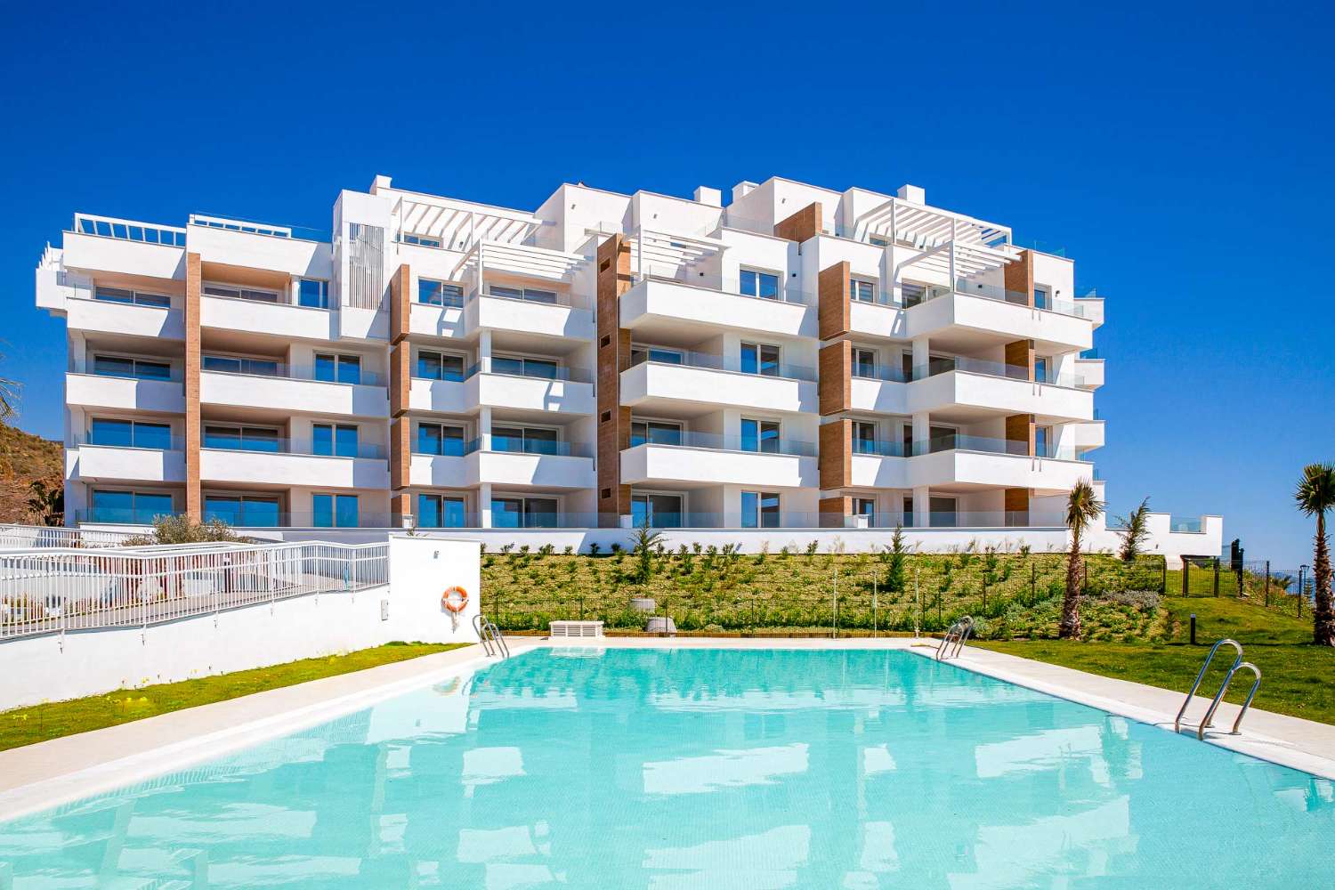 Apartment for sale on torrox coast with beautiful sea views, garage and communal pool