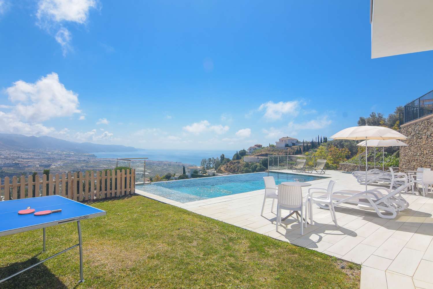 private independent villa with panoramic views