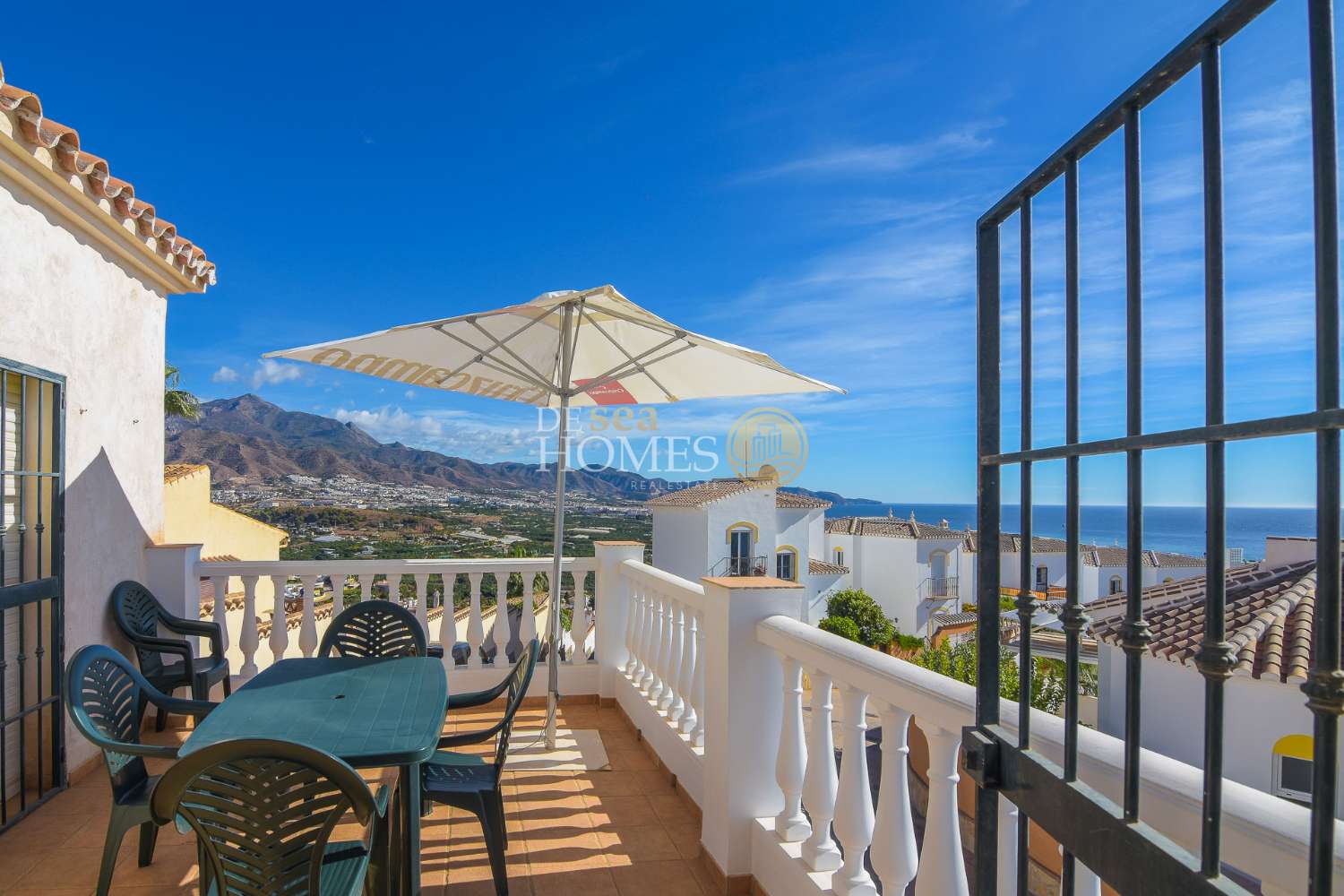 Casa independiente con increíbles vistas al mar en Punta Lara, Nerja