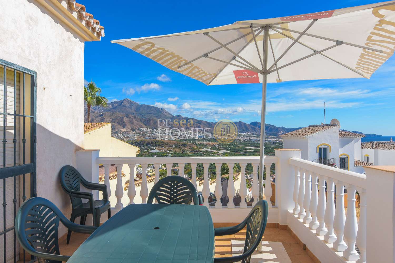 Casa independiente con increíbles vistas al mar en Punta Lara, Nerja