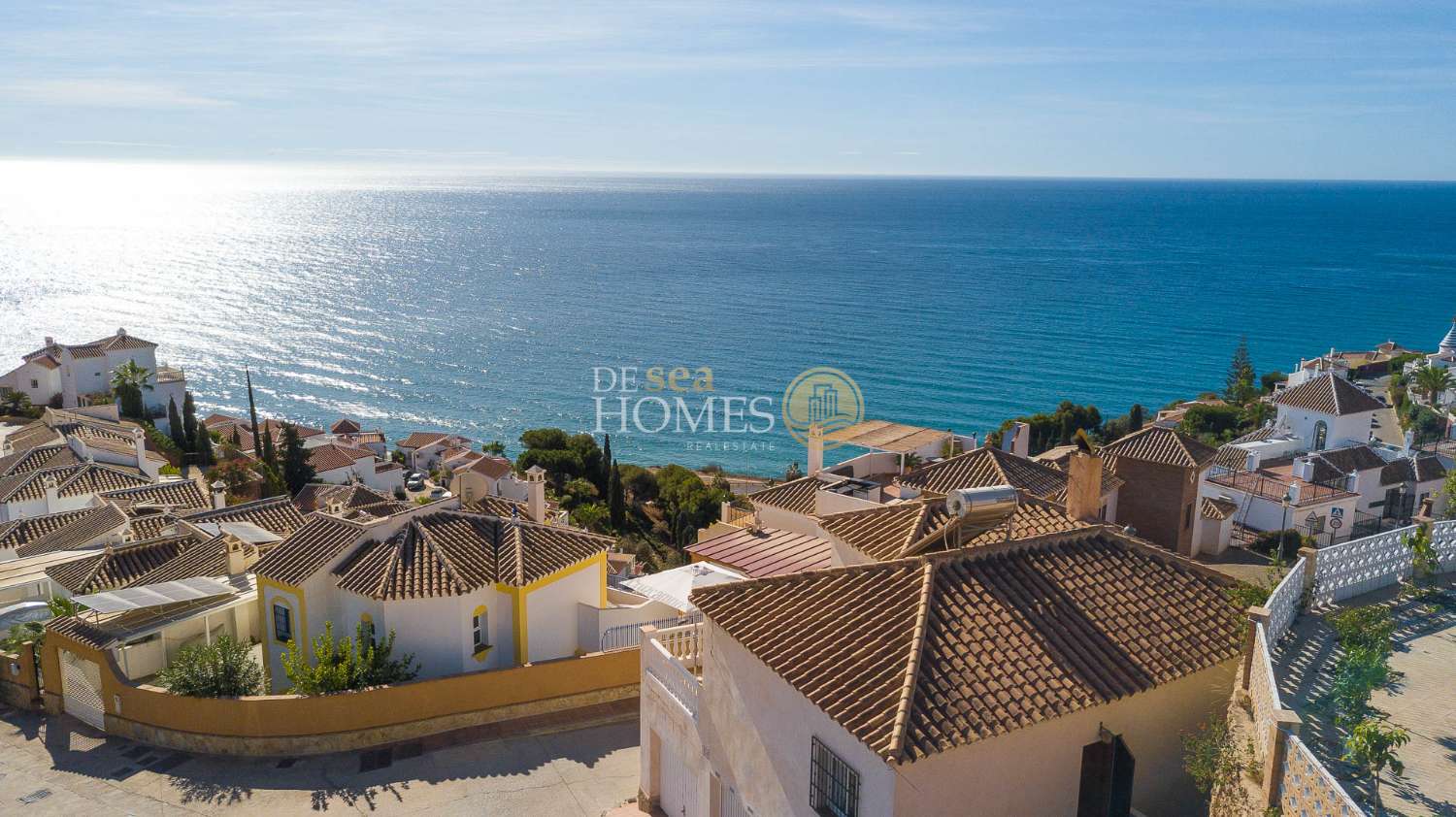 Casa independiente con increíbles vistas al mar en Punta Lara, Nerja