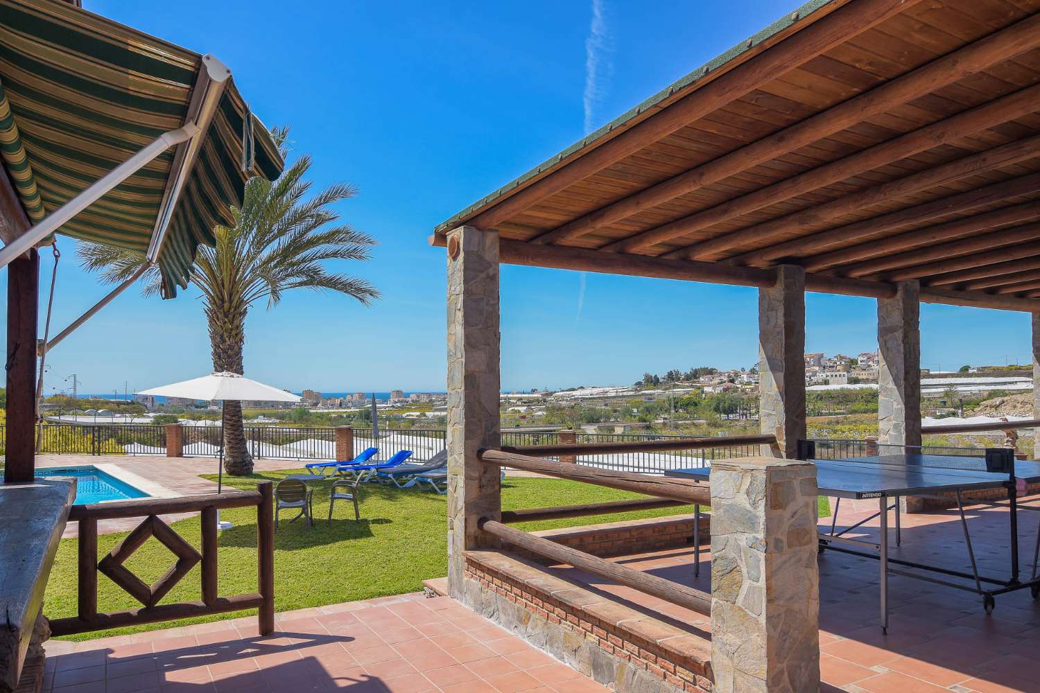 Villa en location à Torrox