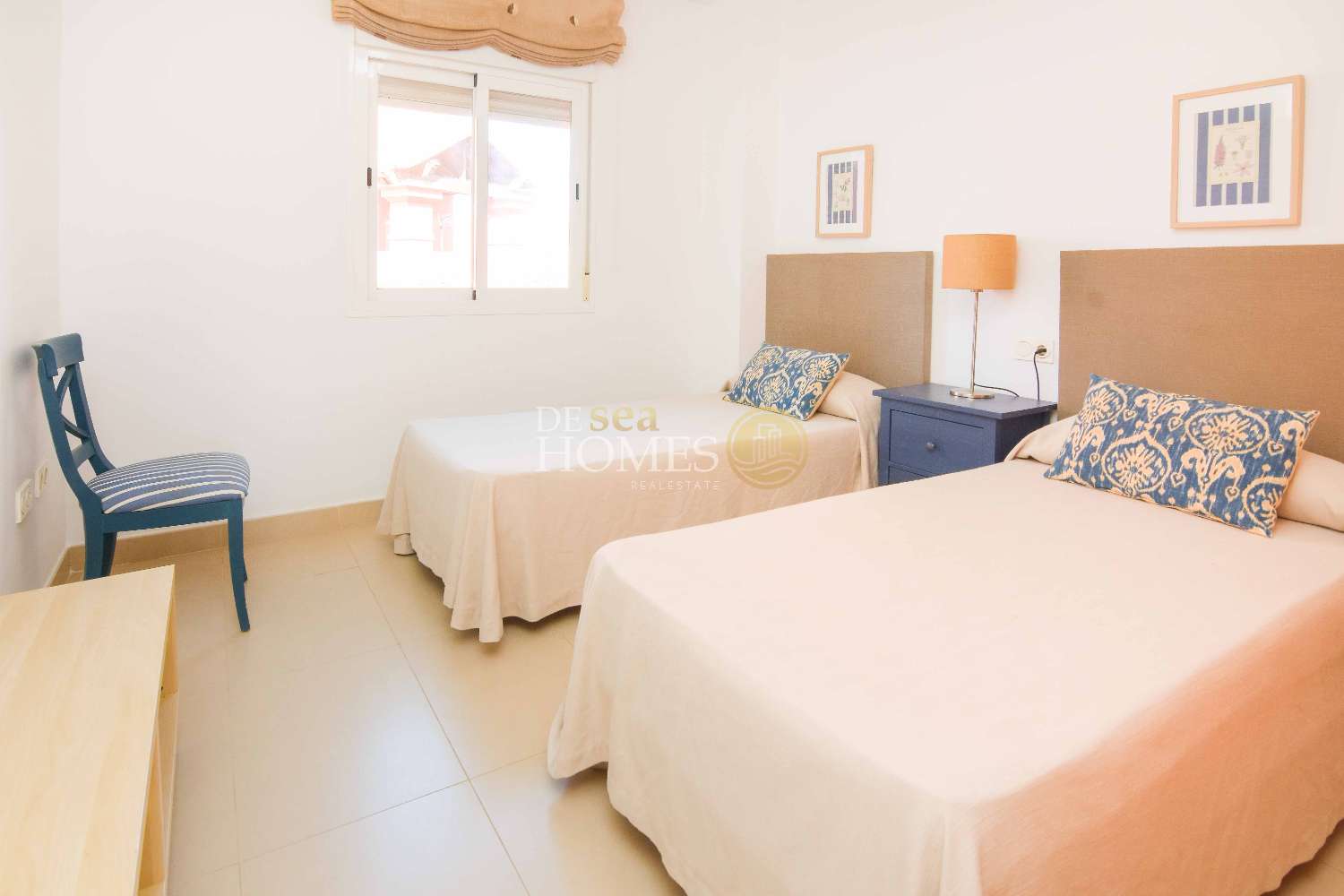Apartamento único con increíbles vistas al mar en la lujosa urbanización punta del faro