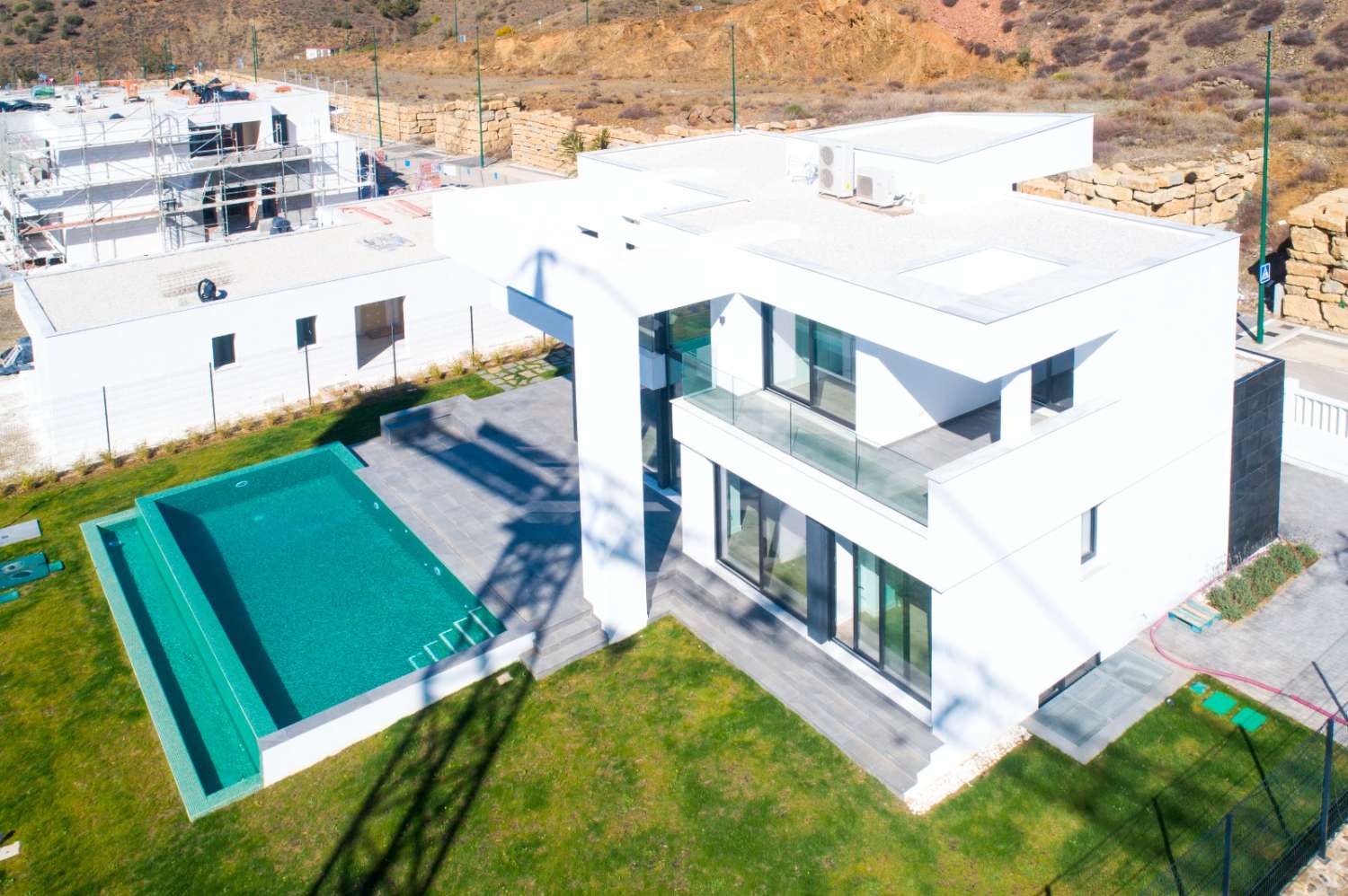 Villa zum verkauf in Colinas del Limonar (Málaga)