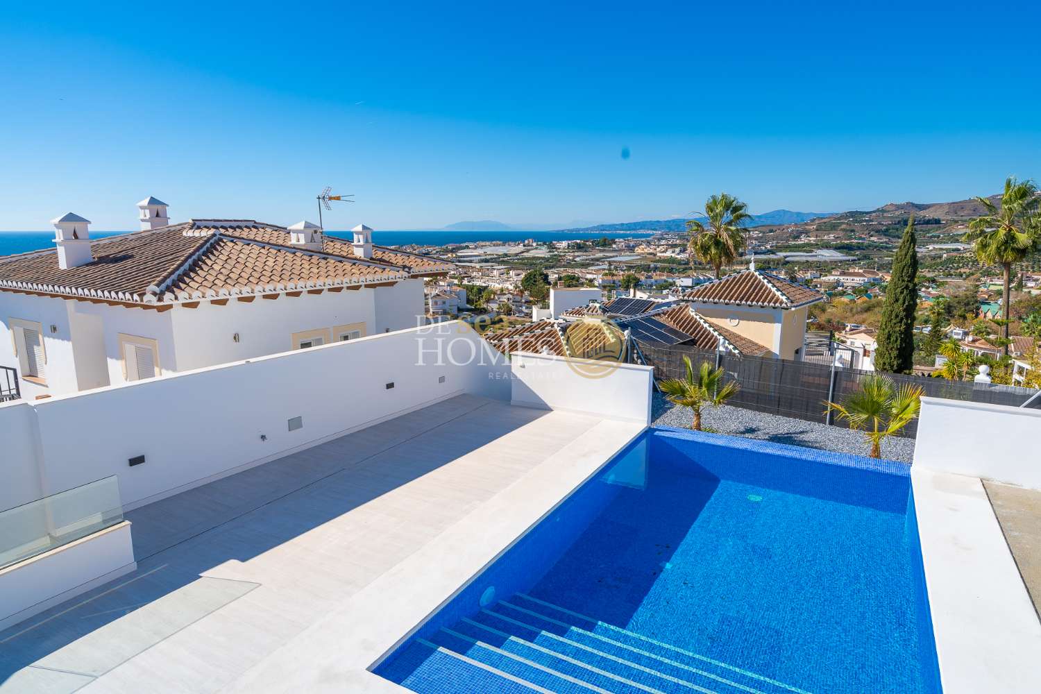 Отдельная вилла с невероятным видом на море