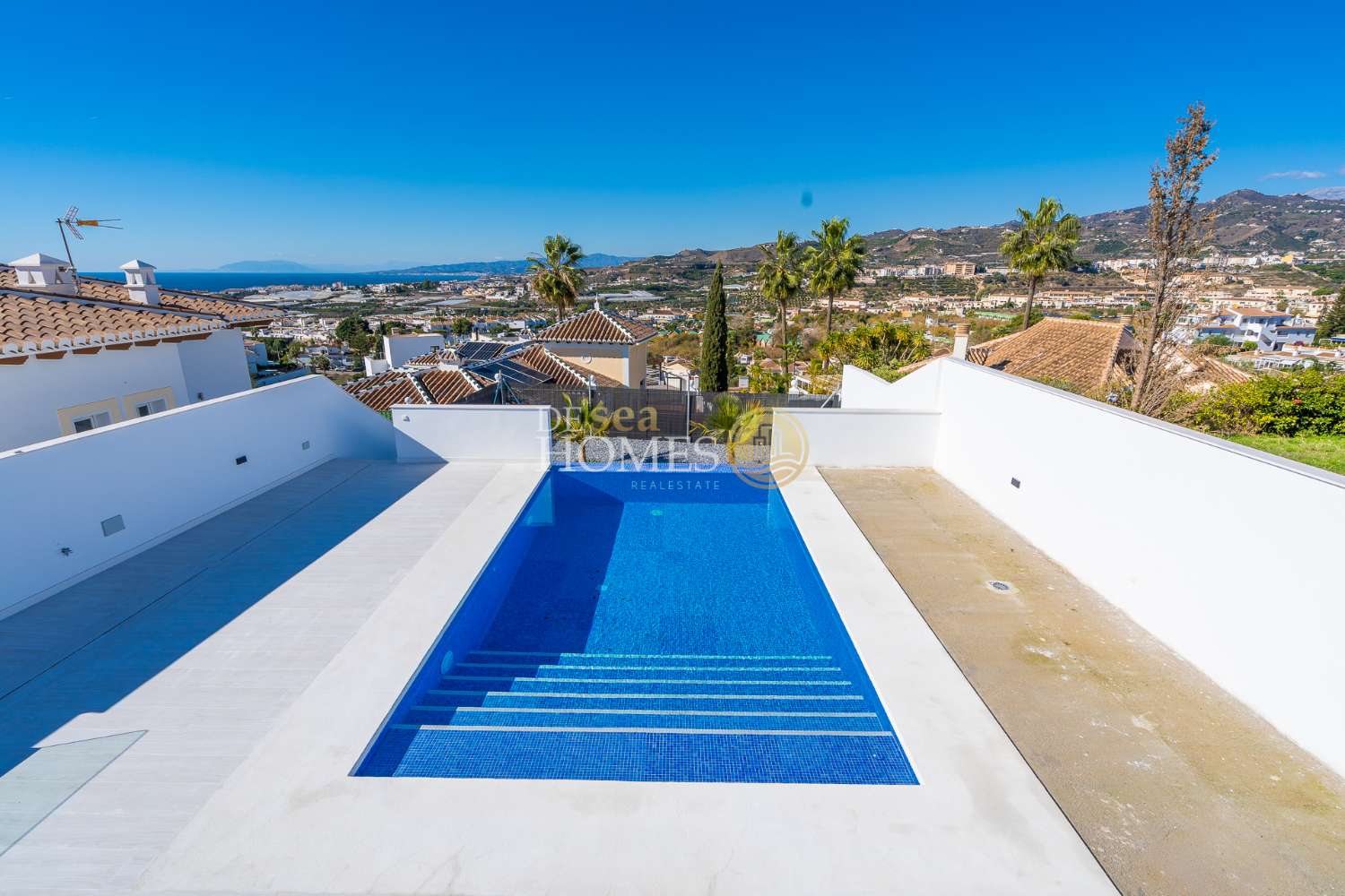 Отдельная вилла с невероятным видом на море