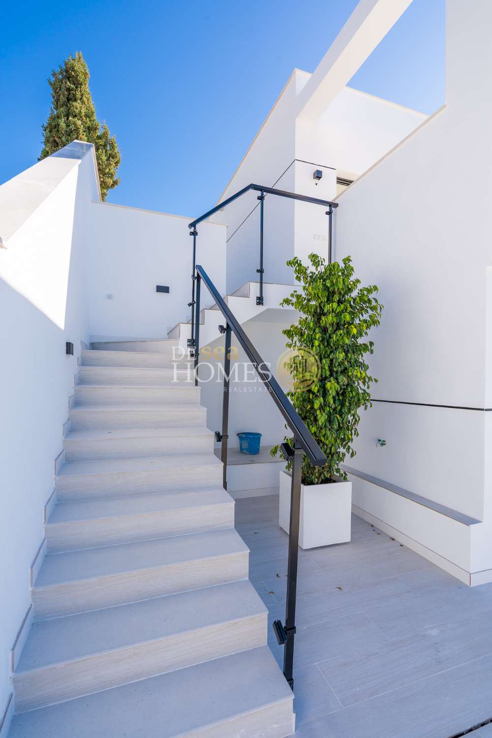 Отдельная вилла с невероятным видом на море