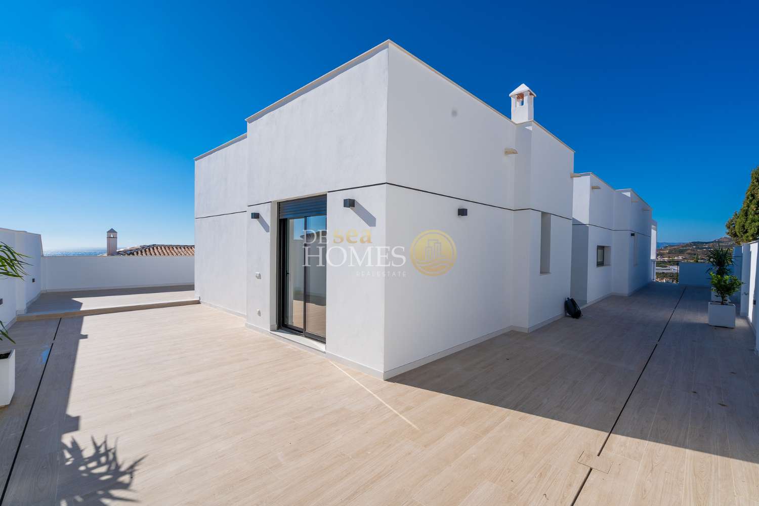 Отдельная вилла с невероятным видом на море