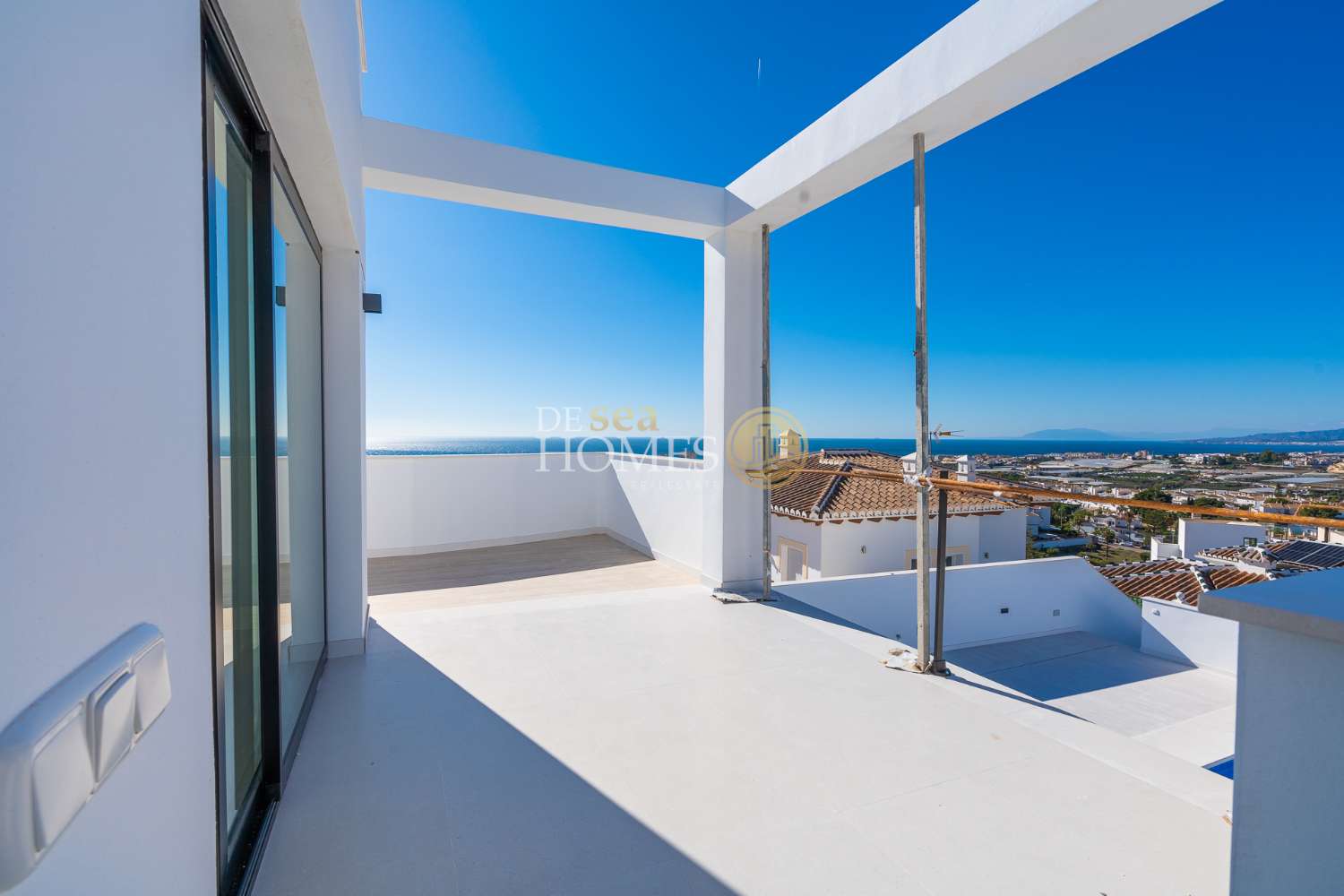 Отдельная вилла с невероятным видом на море