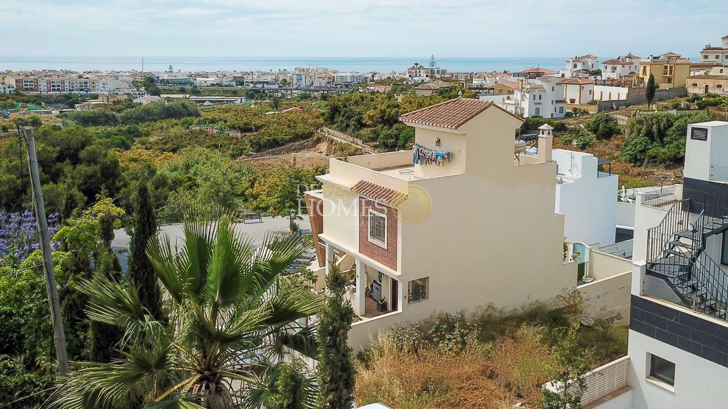 Terrain-à-bâtir en vente à Centro (Nerja)