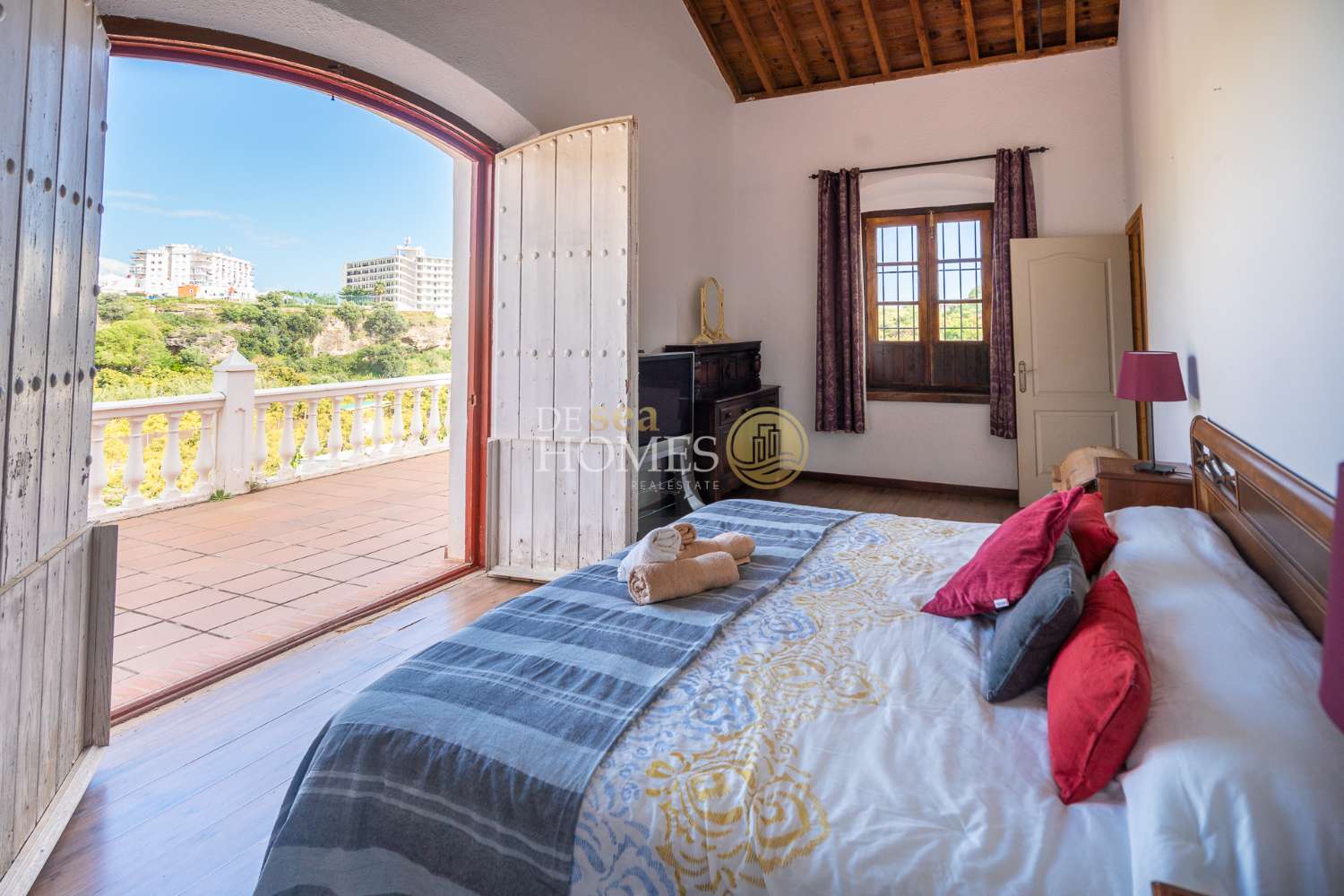 Gran complejo con piscina privada