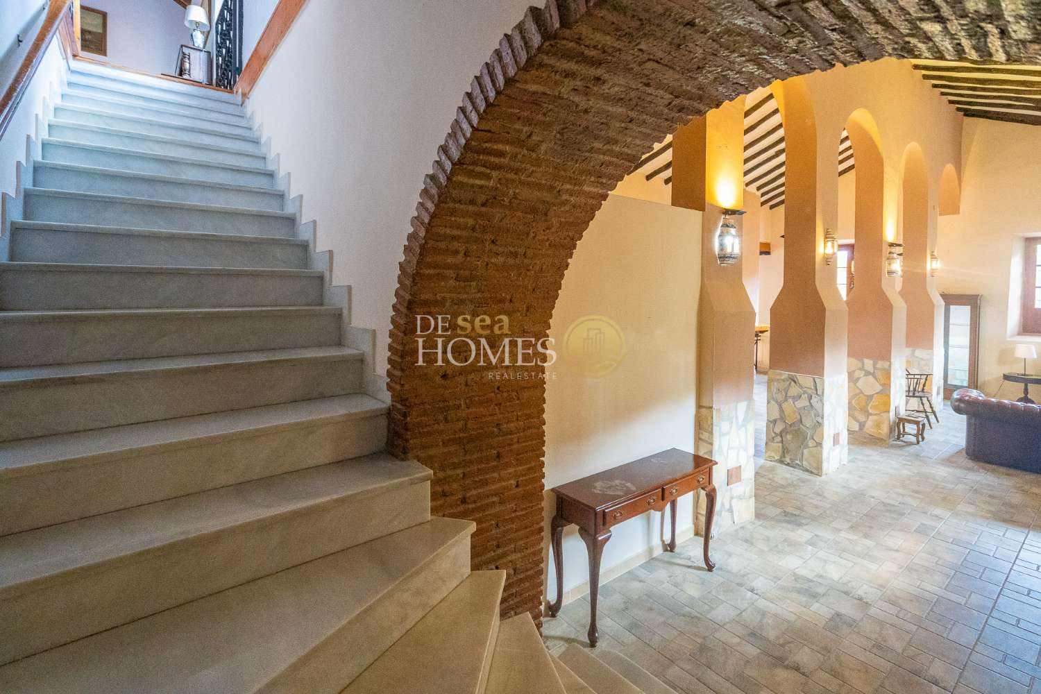 Gran complejo con piscina privada