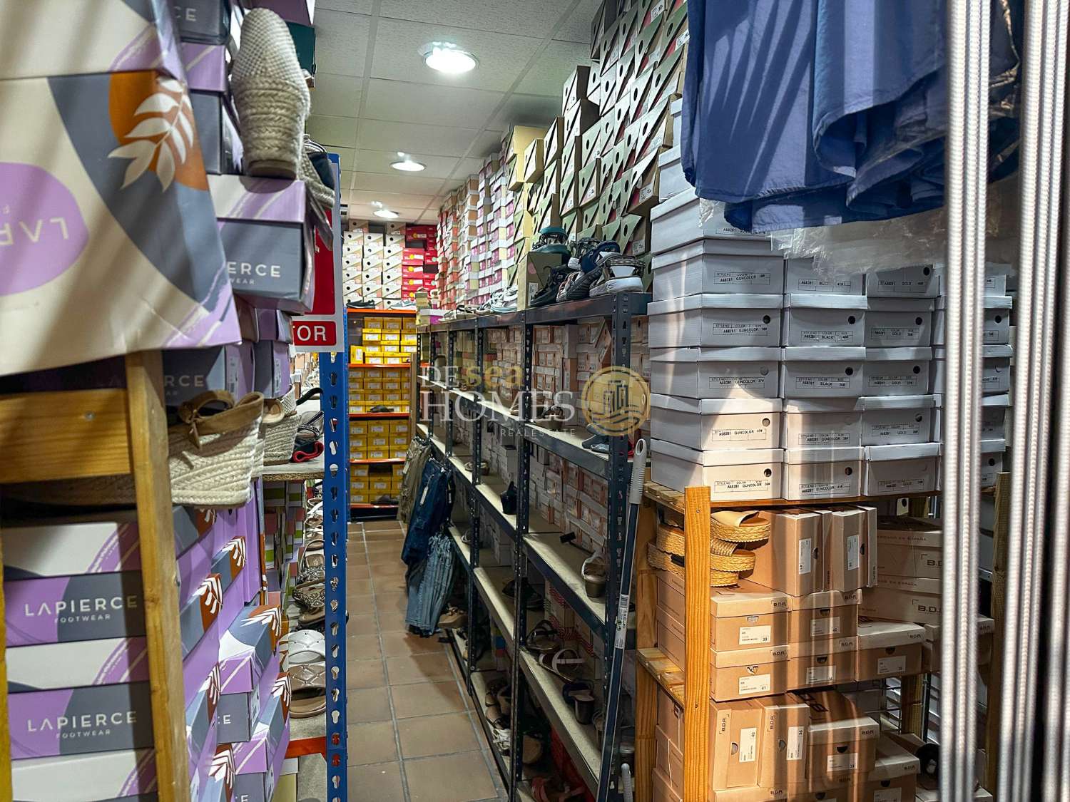 Commercieel pand te koop – Almirante Ferrándiz-straat, Nerja