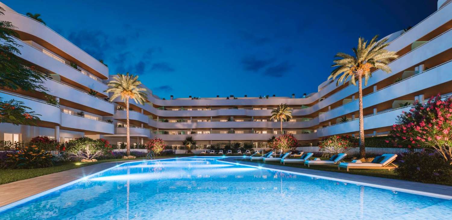 Nuevo proyectos de apartamentos a pocos pasos de la plata en Torrox Costa