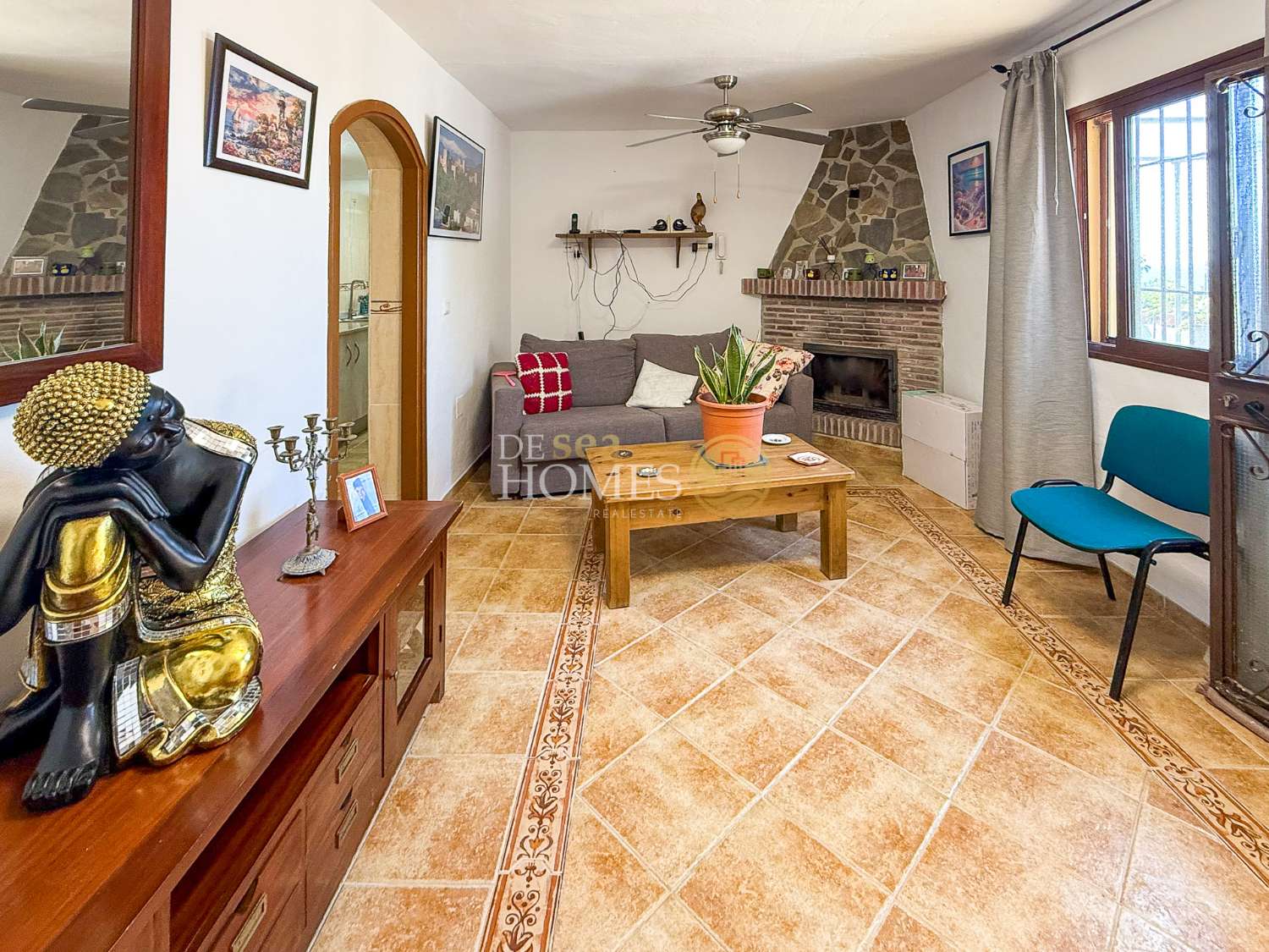 Landhaus mit Swimmingpool und Obstbäumen nur 1 km vom Zentrum von Nerja entfernt