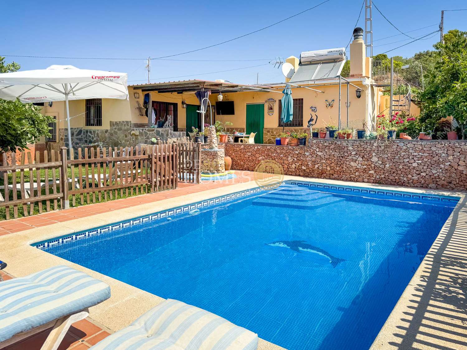Landhaus mit Swimmingpool und Obstbäumen nur 1 km vom Zentrum von Nerja entfernt