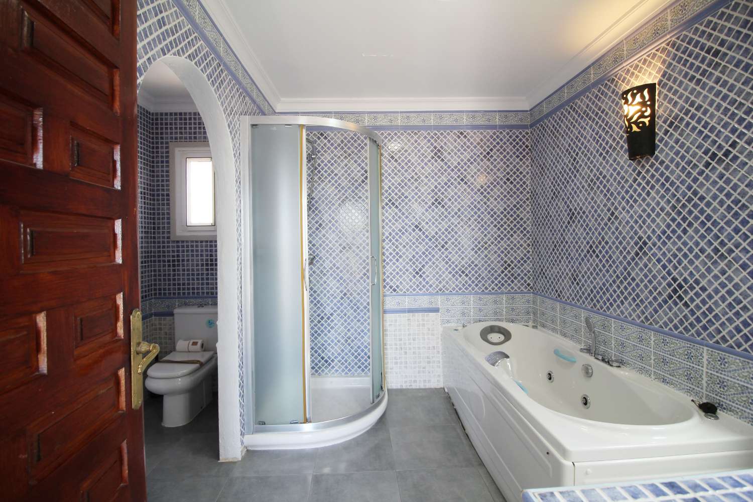 Villa for sale in Capistrano (Nerja)