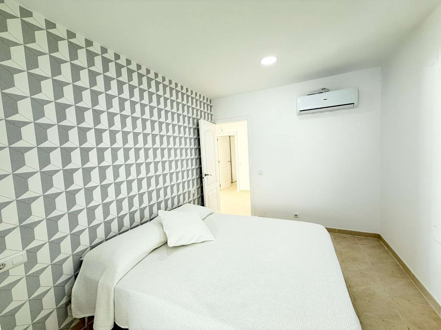 Vila en venda in Torrox Costa