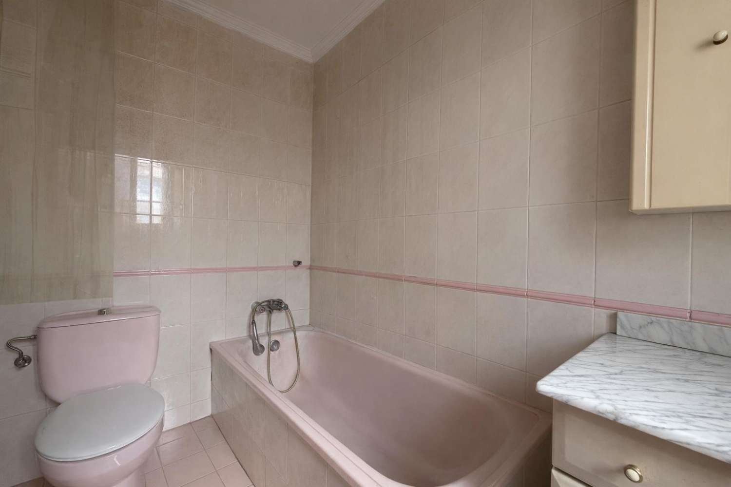 1 bedroom apartment with large terrace for sale in Nerja