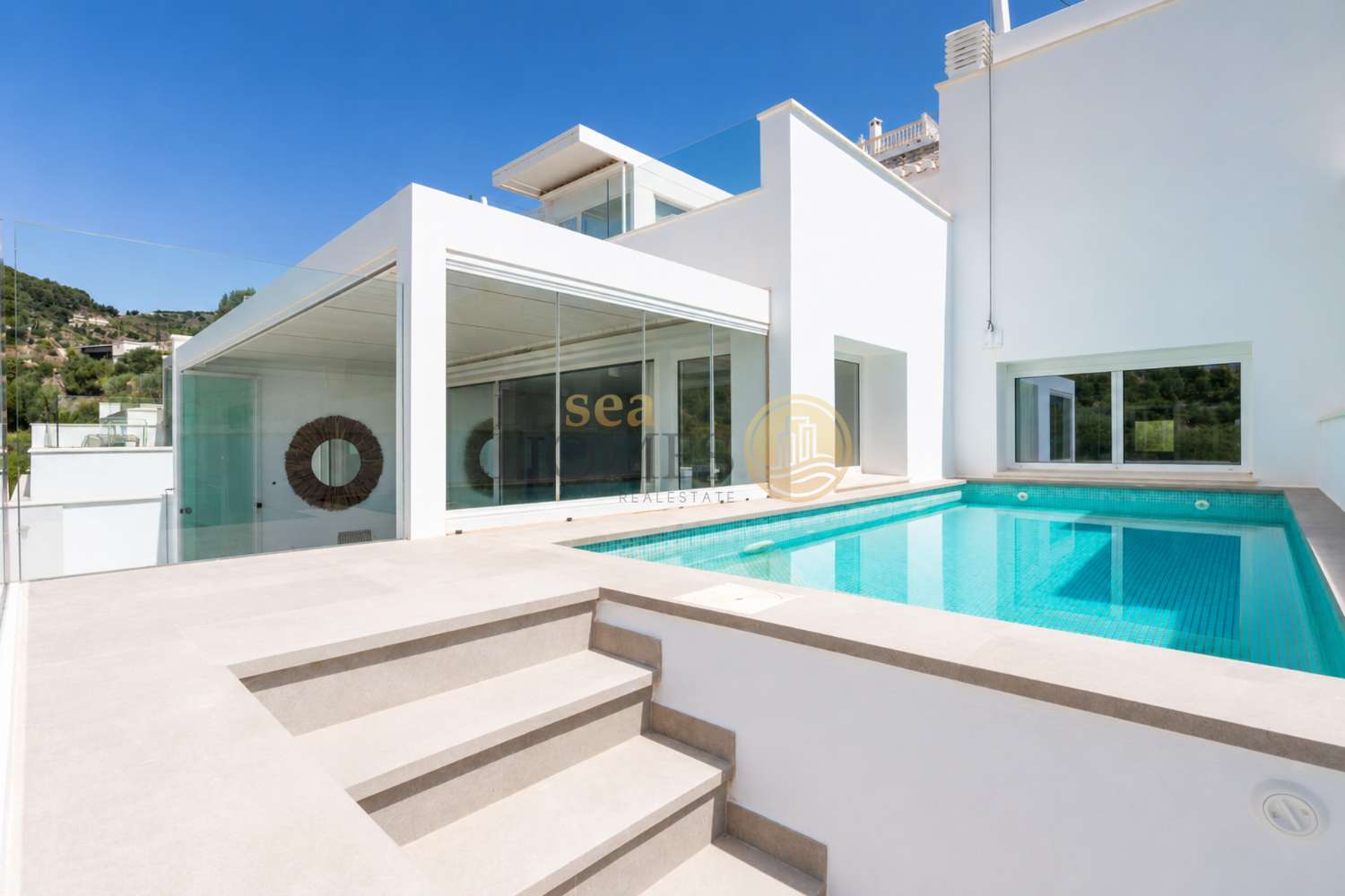 Luxe villa te koop in La Herradura