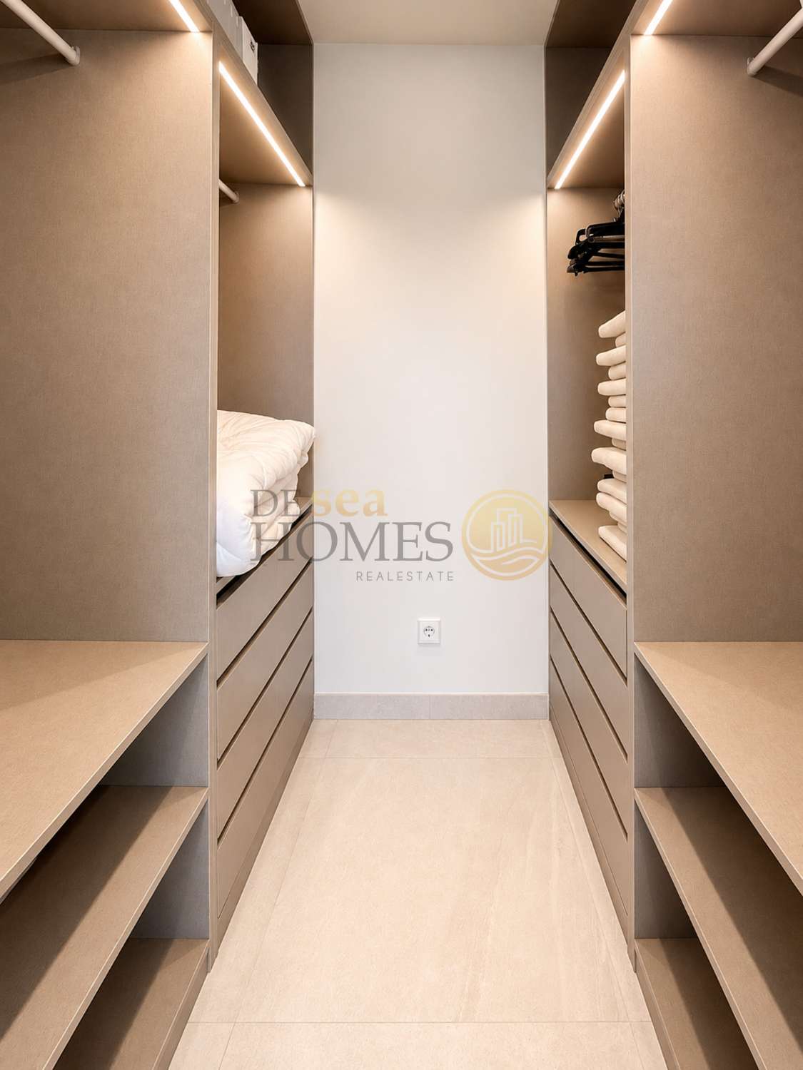 Luxe villa te koop in La Herradura