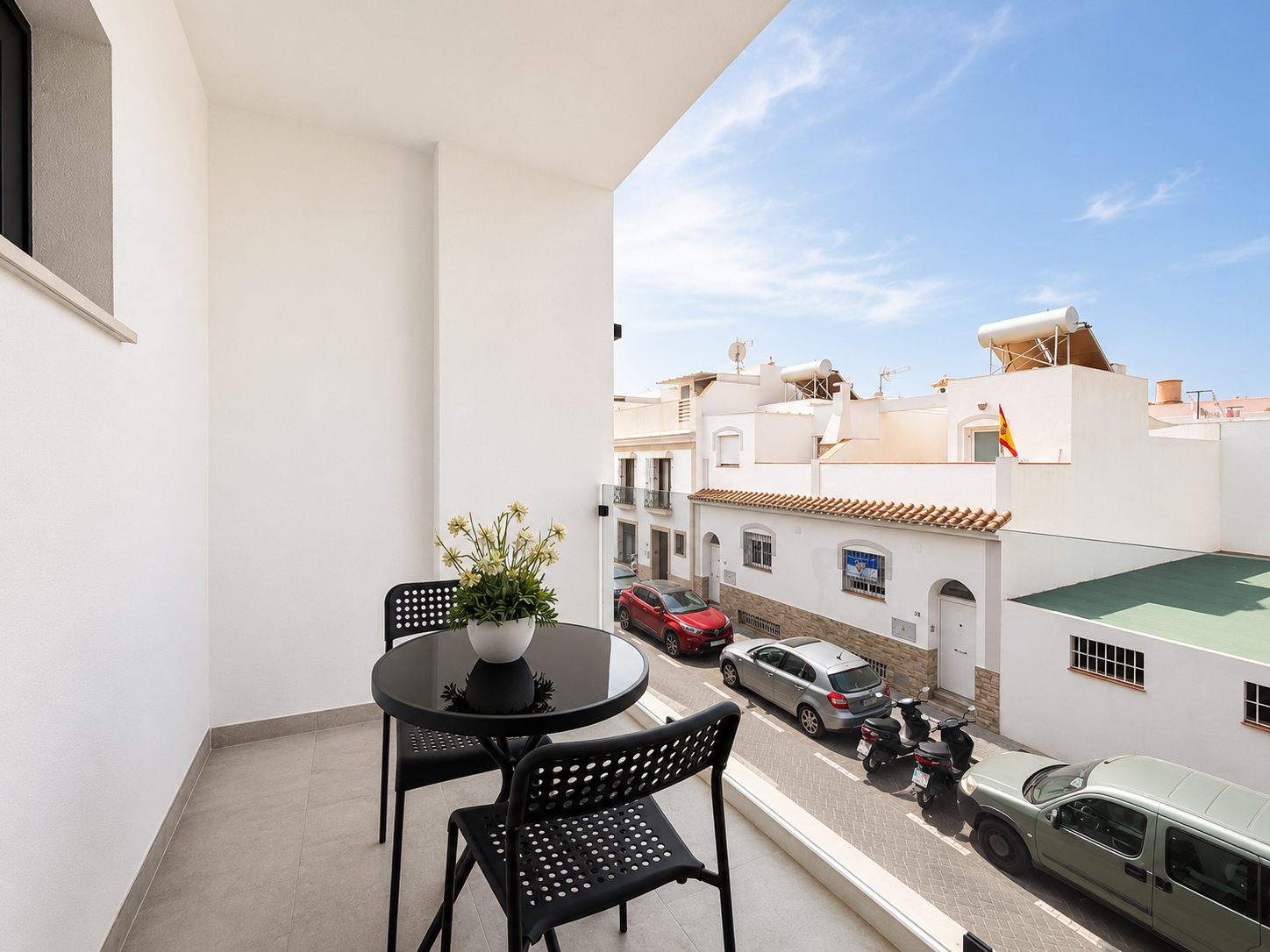 Hus med pool i centrum af Nerja