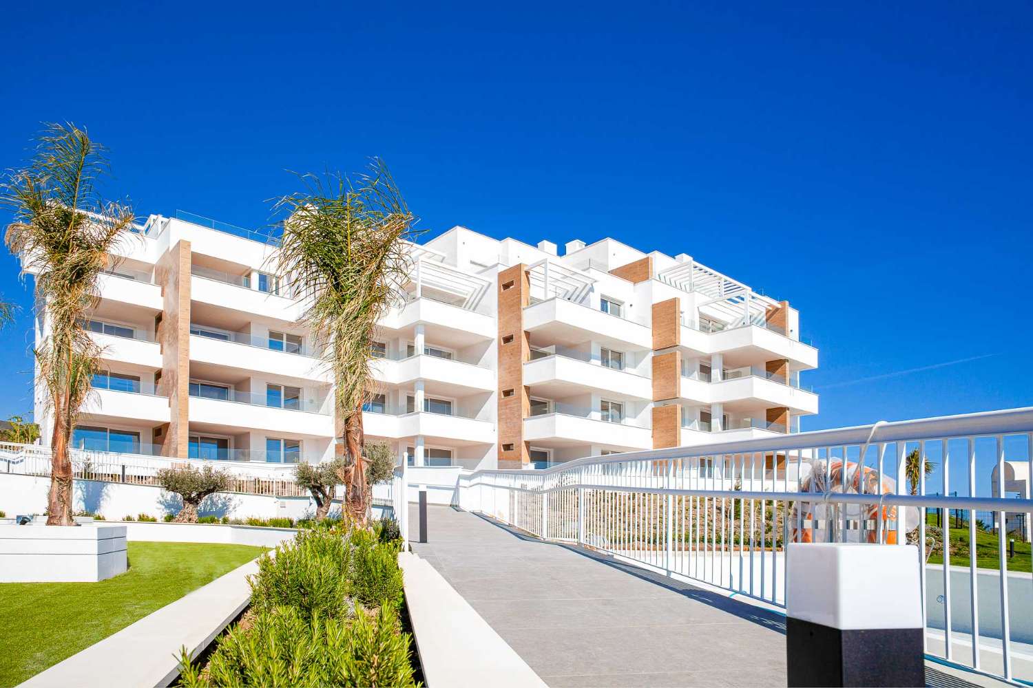 Unglaublicher Meerblick in einem idealen Resort an der Torrox Costa