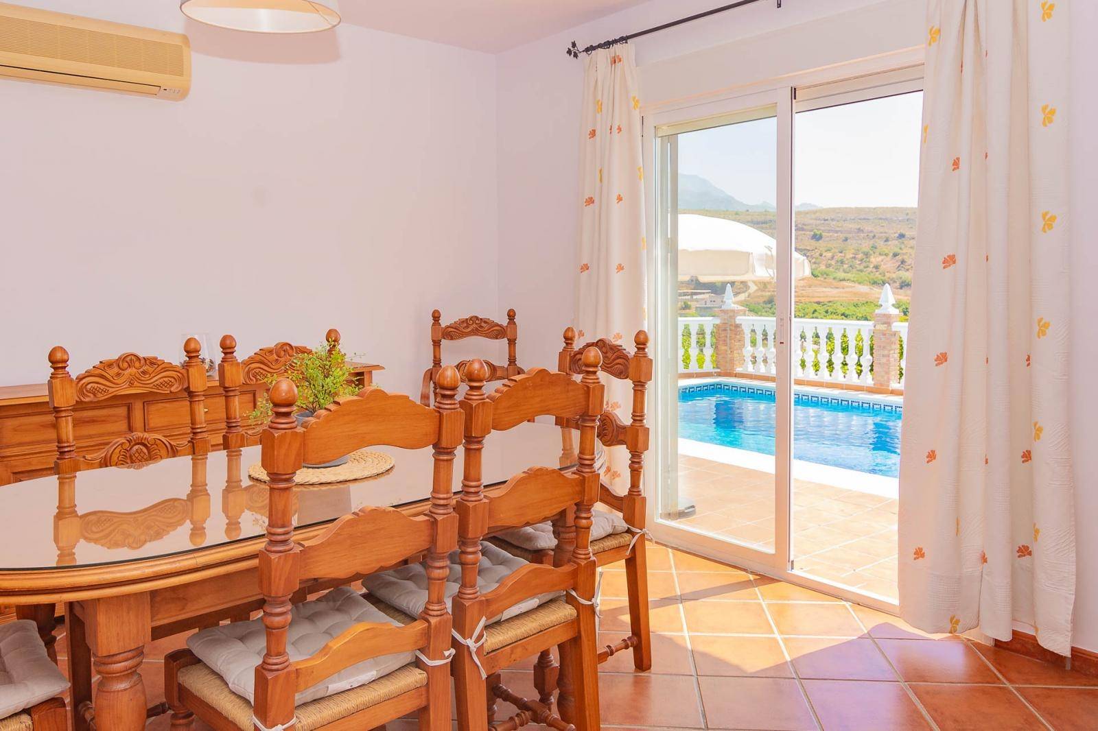 Villa vuokrattavissa Nerja