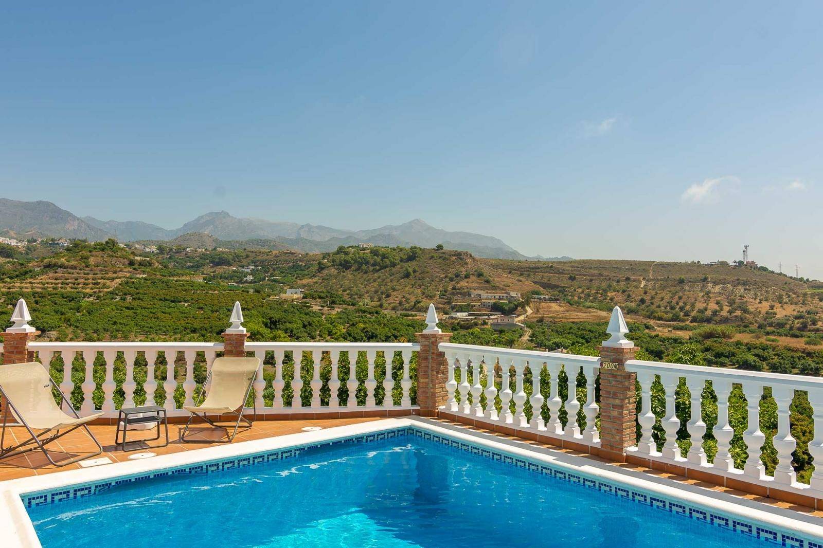 Villa vuokrattavissa Nerja