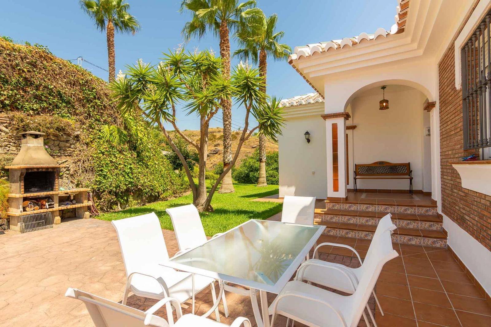 Villa vuokrattavissa Nerja