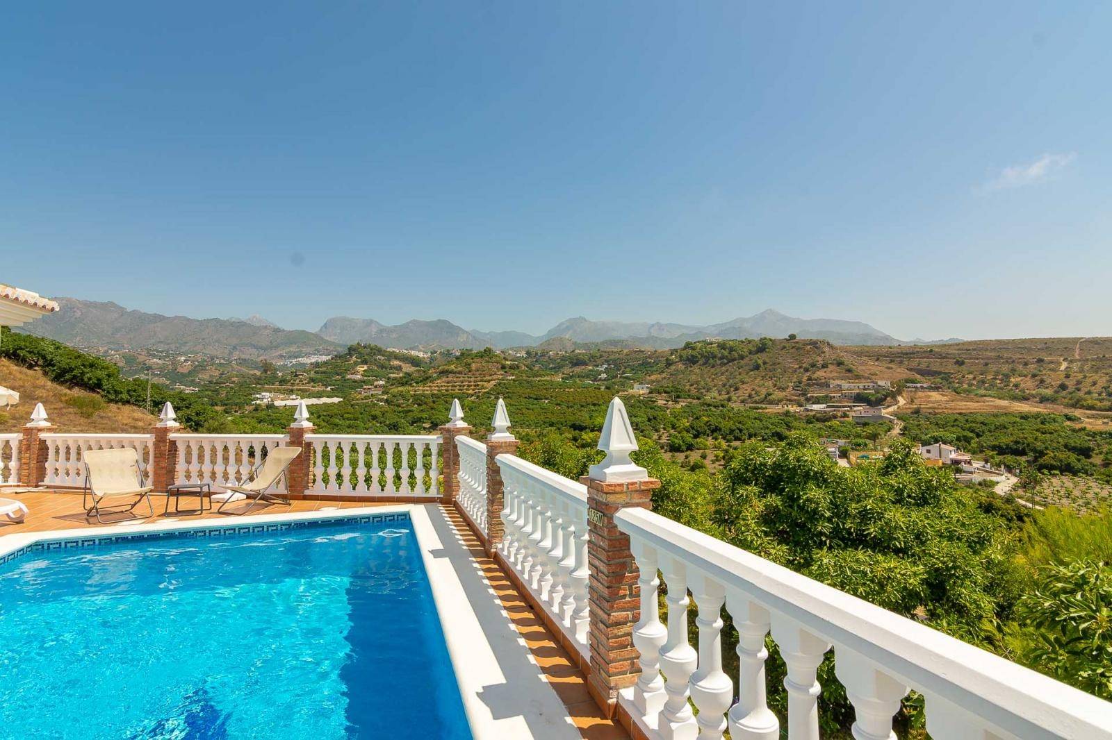 Villa vuokrattavissa Nerja