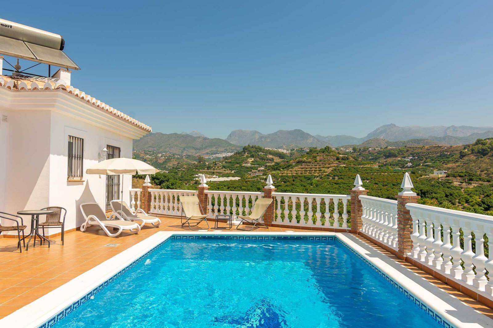Villa vuokrattavissa Nerja