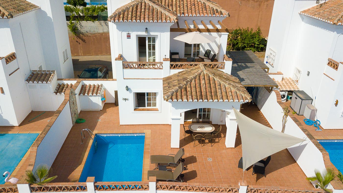 Villa for rent in Torrox Park