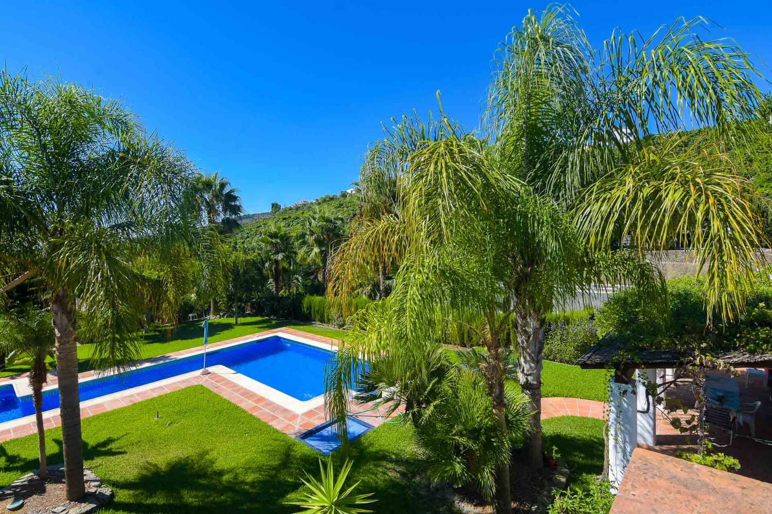 Villa for sale in Frigiliana