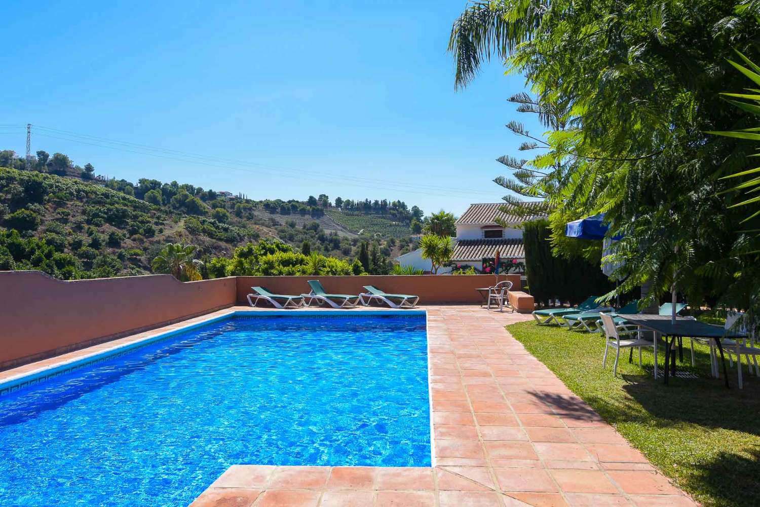 Villa for sale in Frigiliana