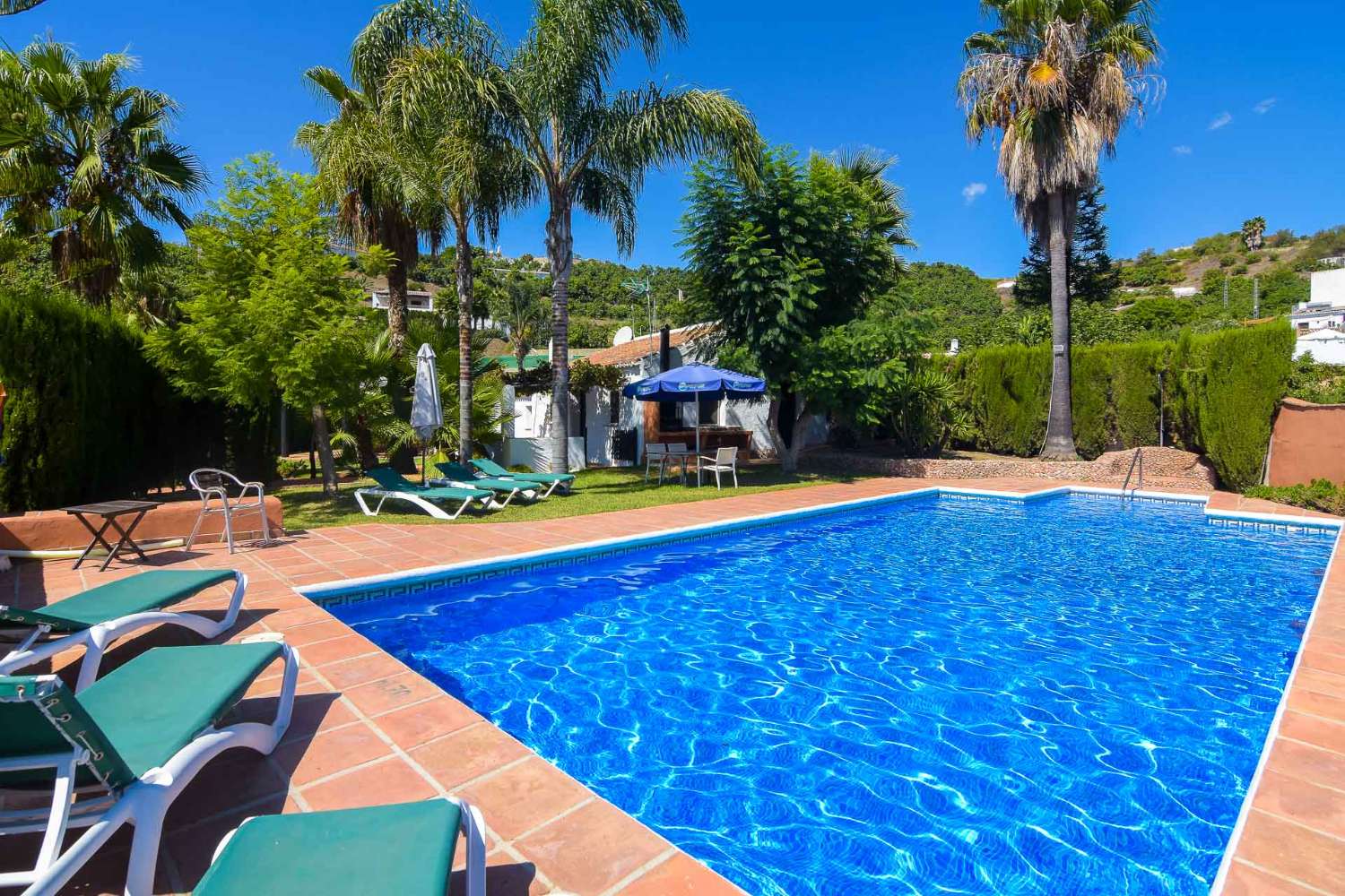 Villa for sale in Frigiliana