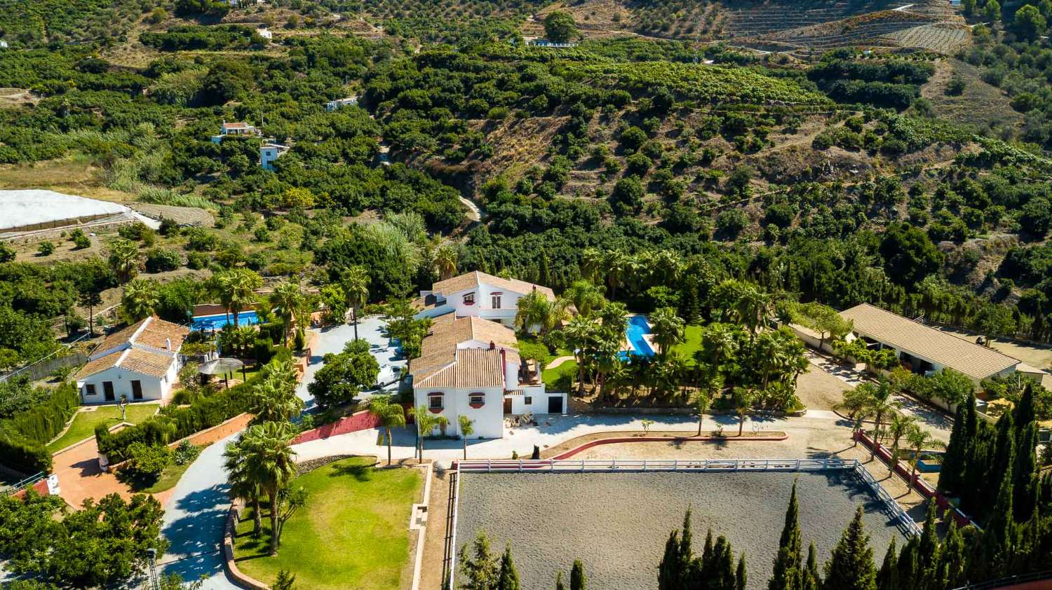 Villa for sale in Frigiliana